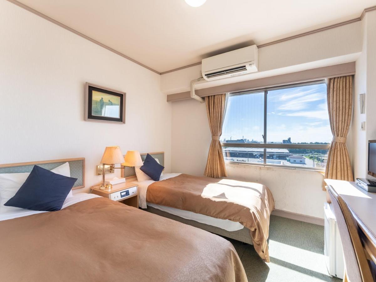Tabist Hotel Ginga Kisarazu Exterior photo